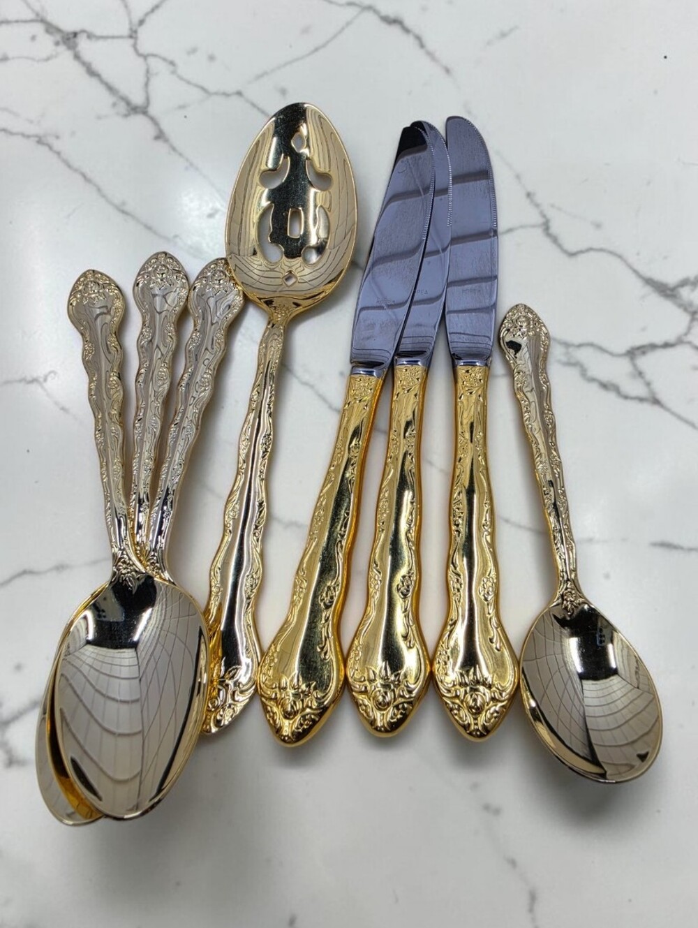 International Silver Abbey Rose Pattern 8 Pieces Gold Electroplate Flatware